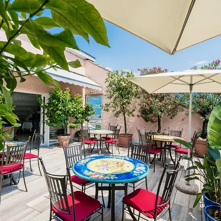 Kroellnerhof Hotel 3*