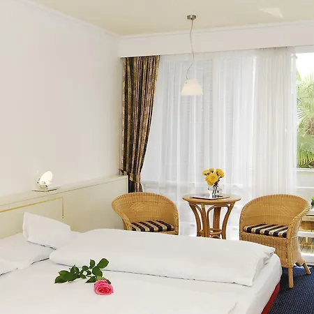Hotel Kröllnerhof Lana